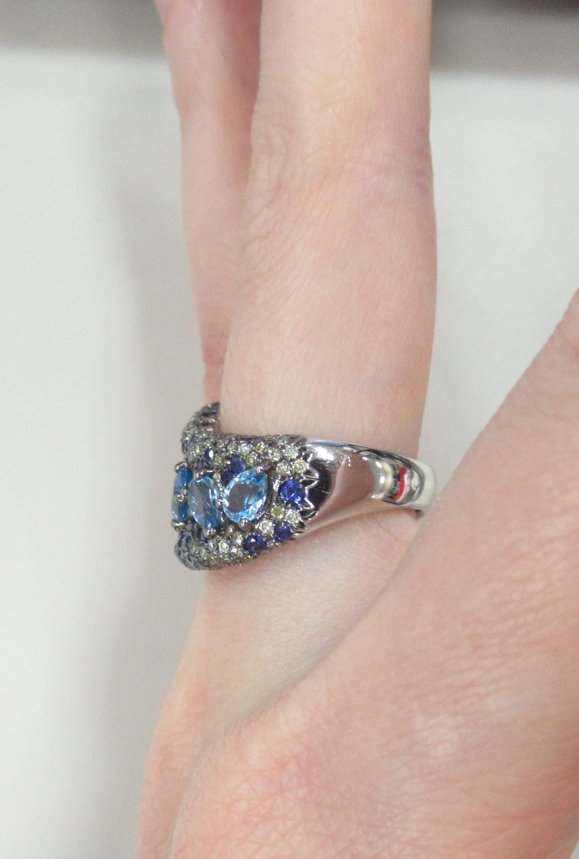 10312-000584 Кольцо (Au 750)